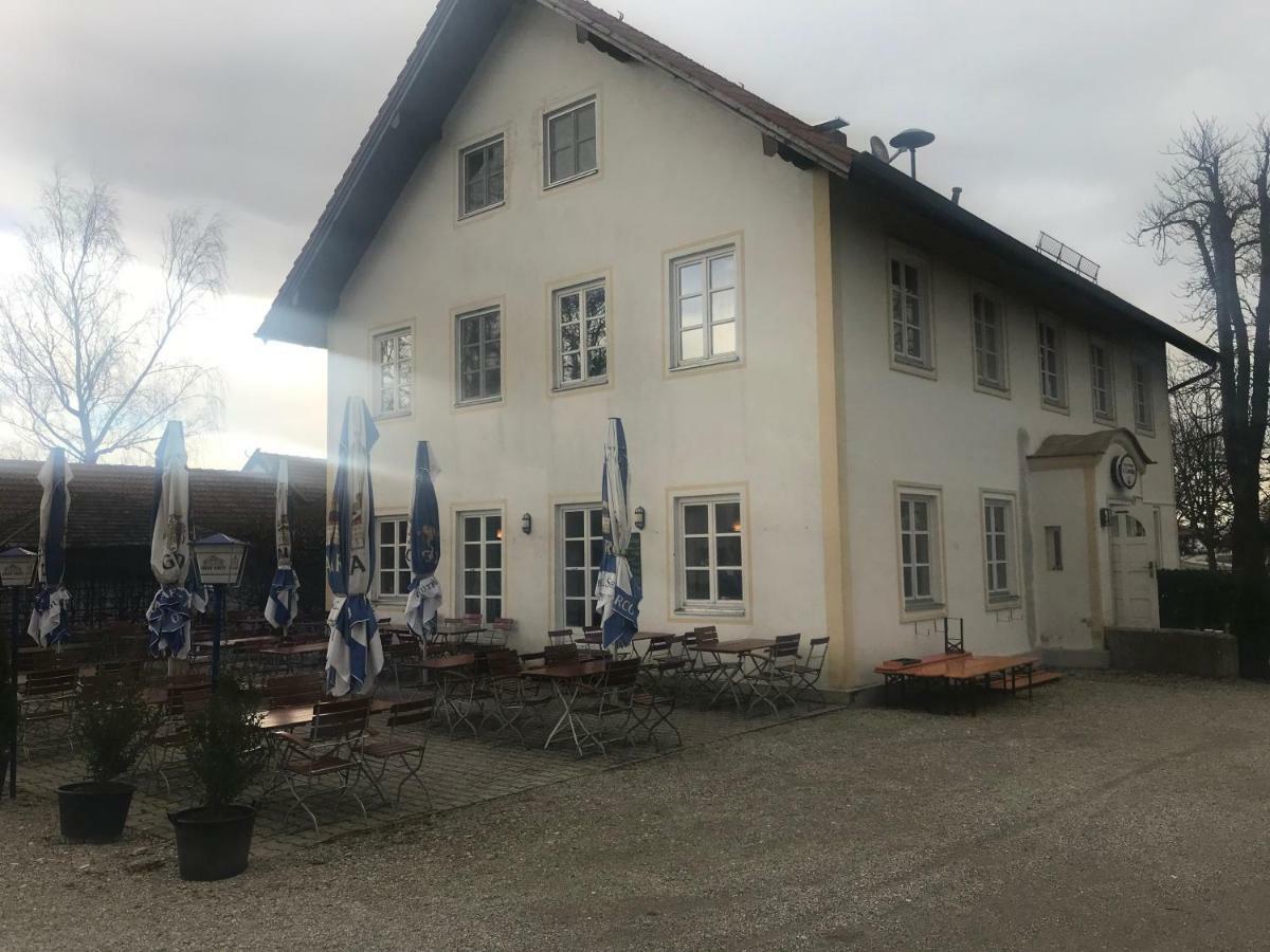 Отель Il Castello Haiming Экстерьер фото